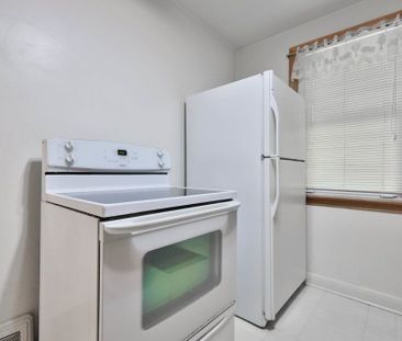 For Lease - 72 Oriole Avenue, Mississauga, Ontario - Photo 1