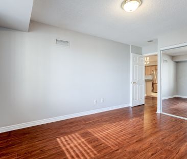 For Lease - 25 Kingsbridge Garden Circle Unit# 2022, Mississauga, O... - Photo 6