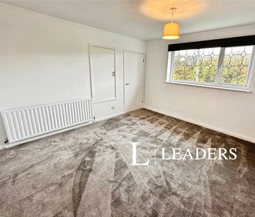 3 bedroom house to rent Monsal Grove, ST1 - Photo 5