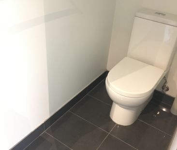 Huntingdale - Photo 3