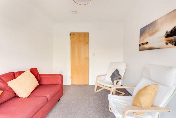 4 bedroom house to rent - Photo 1