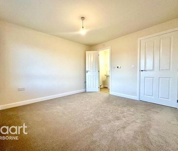 3 bedroom detached house to rent - Photo 4