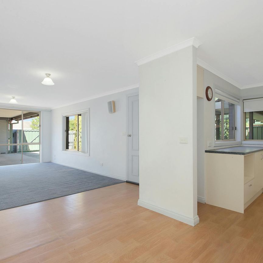 One-Bedroom Unit in Prime Location - Photo 1