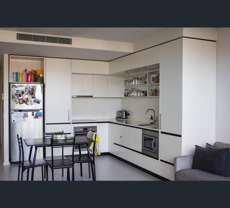 307/10 Worth Pl, Newcastle, NSW 2300 - Photo 2