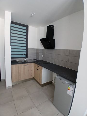 Location Appartement 1 pièce 22m² MOUFIA 97490 - Photo 5