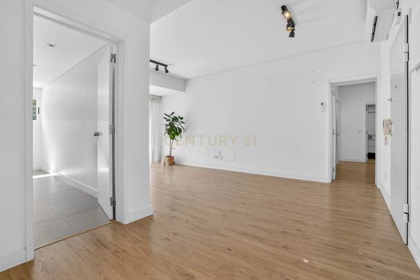 CPO GRANDE 30 1 A, Alvalade, Lisbon 1700-093 - Photo 1