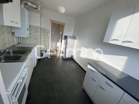 Location Appartement 4 pièces 80,92 m² - Photo 3