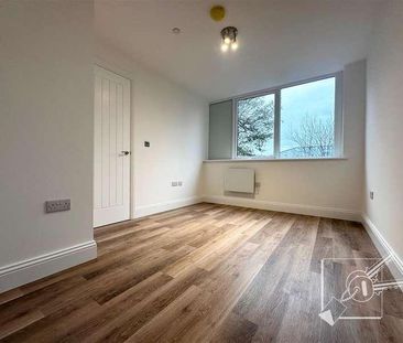 Trinity Point, New Road, Gravesend - Photo 3