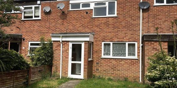 3 bedroom terraced house to rent - Photo 3