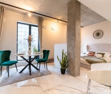 Designerski apartament przy Starym Browarze - Zdjęcie 1