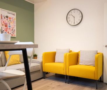 Room 1, Woodcot Avenue, Belfast, BT5 5JA - Photo 6