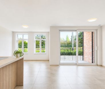 Ruim en energiezuinig appartement met zonnig terras in Diksmuide - foto 1