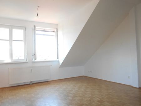 ANderMUR LEND außergewöhnlich mit 30m² Terrasse sonnige 3ZI im 5./letzten OG - Photo 4