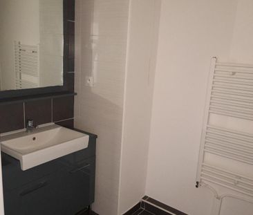 Location Appartement 3 pièces 59m² LE LUC 83340 - Photo 4