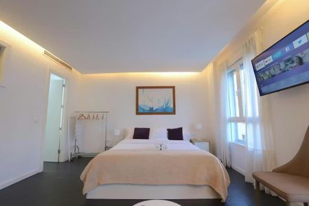 Calle de Leganitos, Madrid, Community of Madrid 28013 - Photo 5