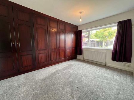 The Mount, Driffield, YO25 - Photo 2