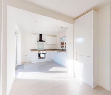 2 bedroom house to rent - Photo 2