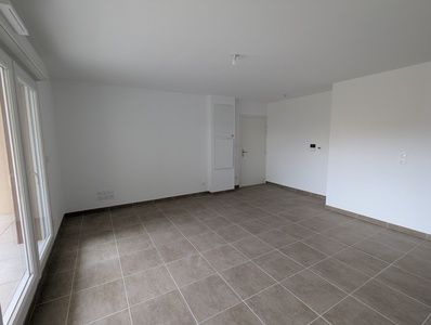 Location Appartement 3 pièces 65m² ISTRES 13800 - Photo 5