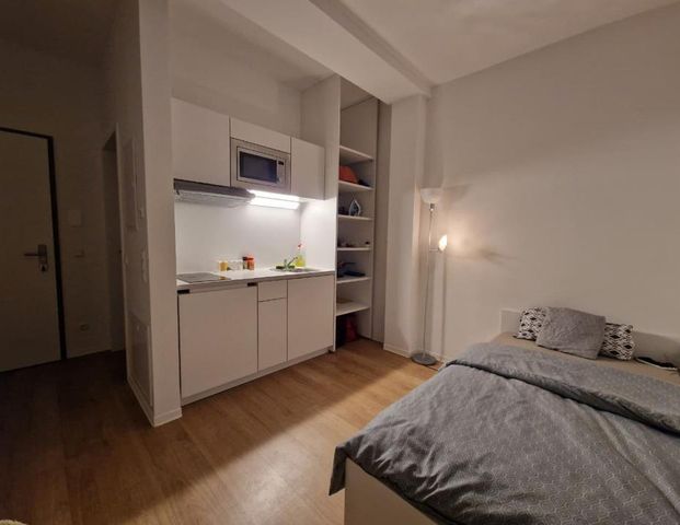 Private Studio Apartment for Sublet from 01.12.2025 -31.12.2025 - Photo 1
