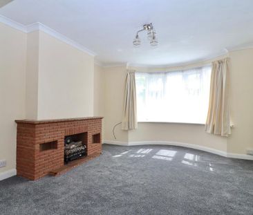 4 bedroom detached house to rent - Photo 2