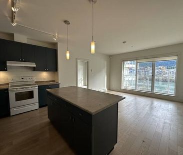 Two bedroom + den at Mistral (312) - Photo 3