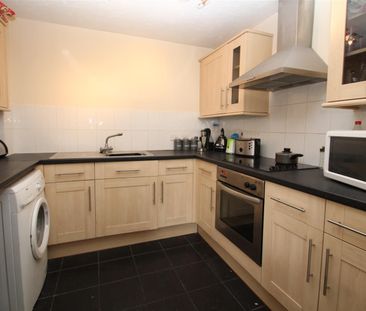 Sovereign Court, High Wycombe - Photo 1