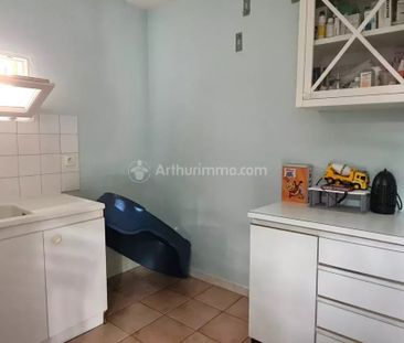 Location Maison 4 pièces 75 m2 à Lescure-d'Albigeois - Photo 4