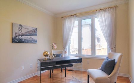 For Lease - 8 Farmhouse Crescent, Richmond Hill, Ontario - Photo 3