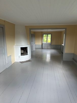 Mjölnarbostaden, Mälby säteri, Flen - Photo 1