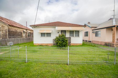 71 Mount View Road, Cessnock NSW 2325 - House For Rent | Domain - Photo 4