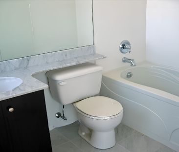 For Lease - 15 Windermere Avenue Unit# 2702, Toronto, Ontario - Photo 6