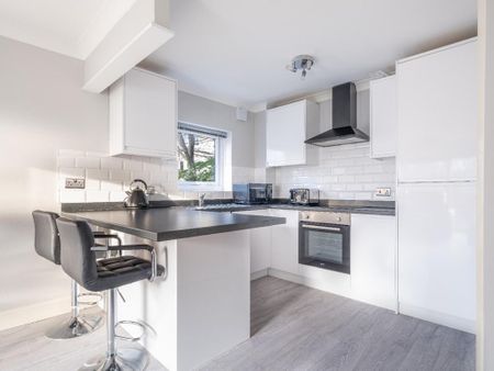 2 bedroom apartment to rent - Photo 5