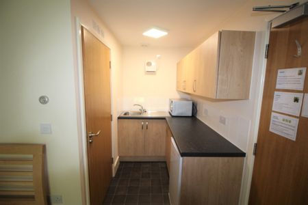 Elmstead Road, Colchester - Photo 2