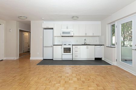 For Lease - 95 Lawton Boulevard Unit# 203, Toronto, Ontario - Photo 3