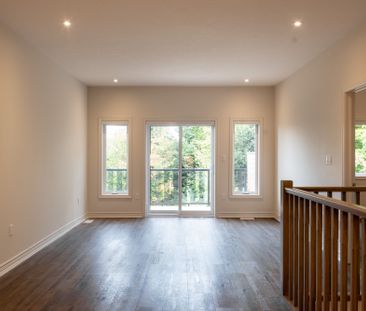 For Lease - 11 Tristan Lane, Huntsville, Ontario - Photo 1