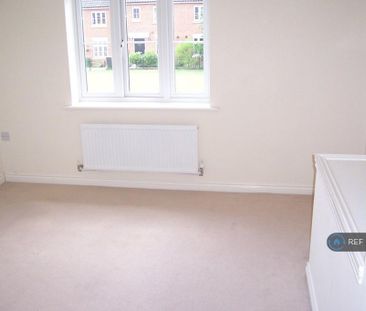2 bedroom maisonette to rent - Photo 1