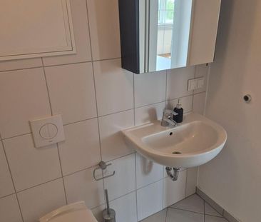 Moderne 3-Zimmer-Wohnung in Frankfurt am Main mit Freisitz - Foto 4