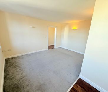 Sherborne Road, Yeovil, Somerset - Photo 4