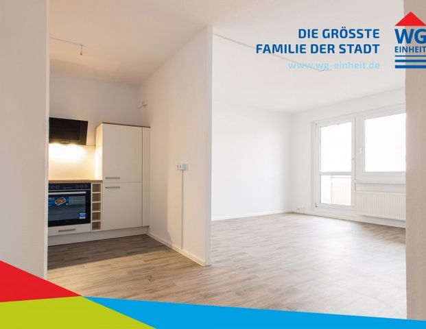 *Frisch vorgerichtet und mit Einbauküche* - Foto 1