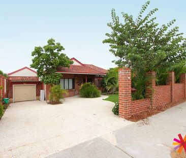 FAMILY HOME - Photo 4