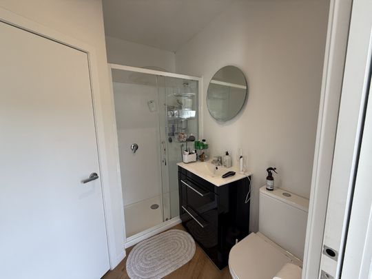 59 Winston Street, Crofton Downs - Photo 1