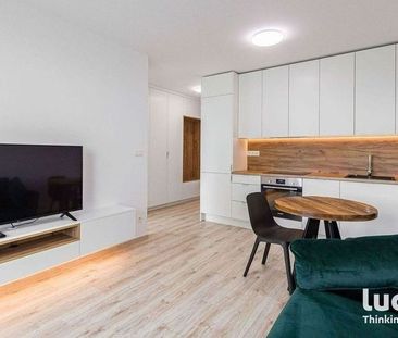 LUCRON | Krásny 2 izbový byt s parkovaním na prenájom v projekte Ar... - Photo 1