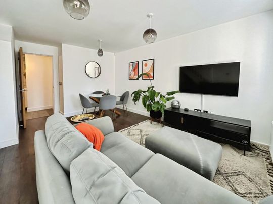 3 bedroom House To Let - Photo 1