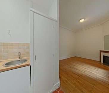 STUDIO A LOUER - NEUILLY SUR SEINE - 20.06 m - 921 € - Photo 1