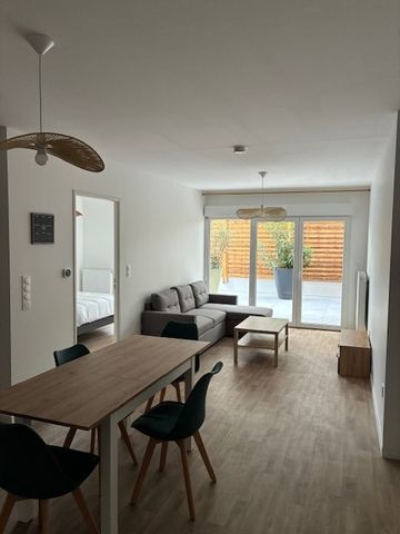 Location Appartement 2 pièces 53m² - Photo 5