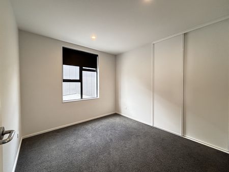 Stunning Property - Photo 4
