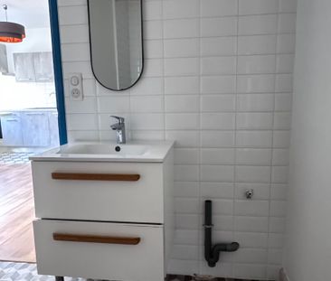 Location Appartement 2 pièces 48m² - Photo 5