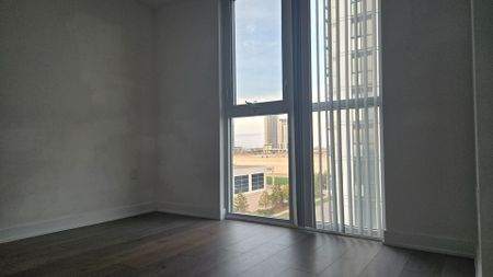 For Lease - 10 Honeycrisp Crescent Unit# 603, Vaughan, Ontario - Photo 3