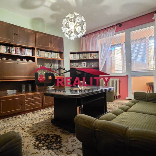 3i Byt v Super Lokalite na Prenájom | Novosady - Photo 1