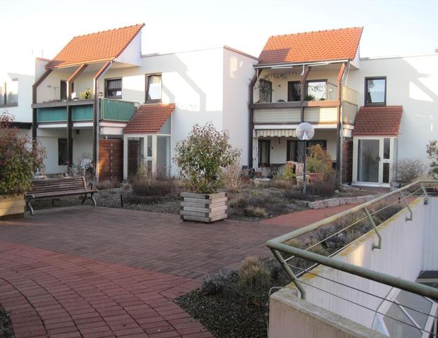 Schnucklige Dachterrassenwohnung über dem Seerheincenter - Foto 1